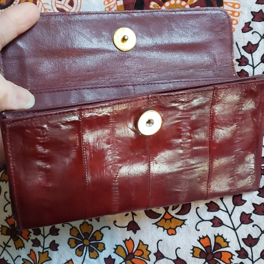 VTG Burgundy Genuine Eel Skin Long Clutch Wallet Soft Lux (BIN 005)